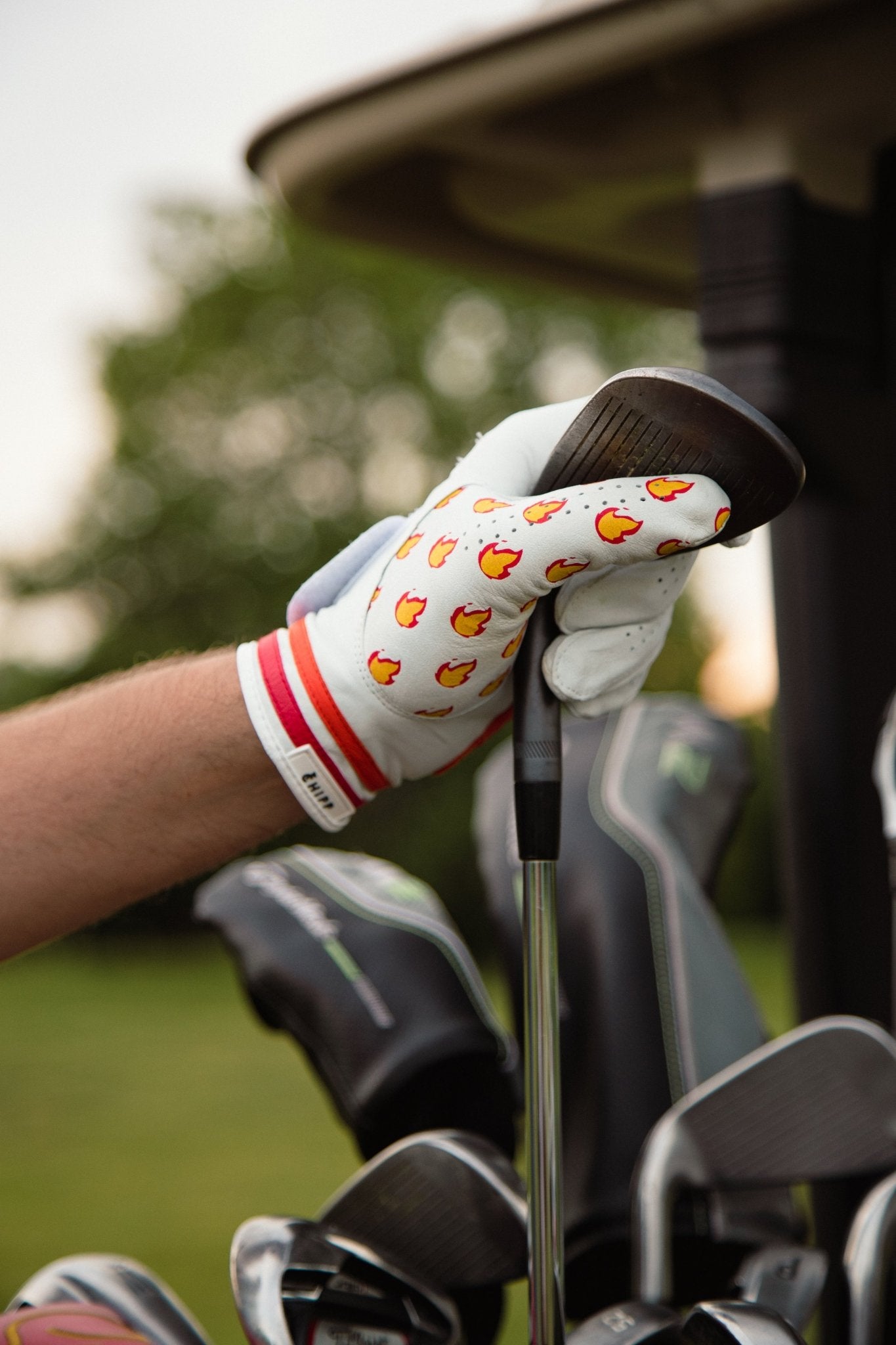 "Hot Hand" Golf Glove - Chipp Golf Co